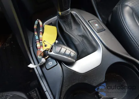 2015 Hyundai Santa Fe Sport 2.0L Turbo из США, поврежденный, VIN 5XYZWDLA1FG262842